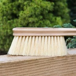 Charles Bentley Charnwood Tampico Hand Brush Garden Maintenance FSC Wood Green -CHARLES BENTLEY Shop 33577874 5